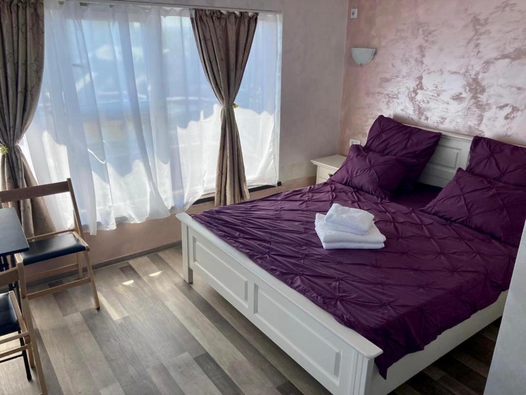 Rez Iasi Appartement Buitenkant foto